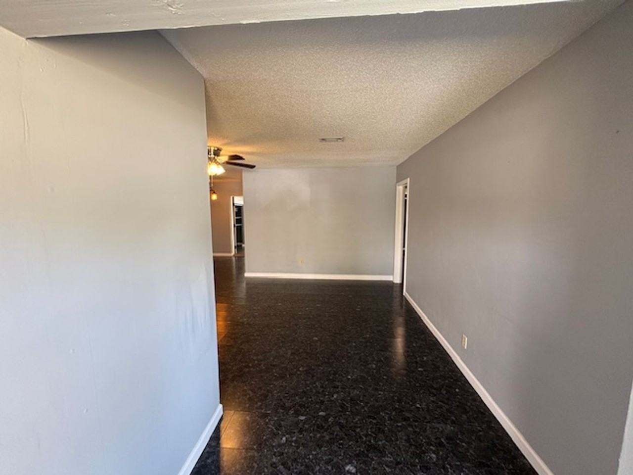 333 Edge Ave - Photo 2 of 24