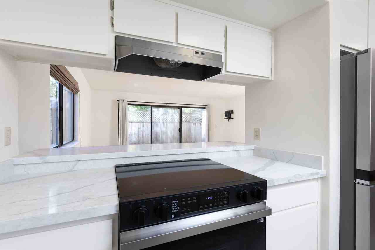 1170 Whitewater Cv - Photo 6 of 25