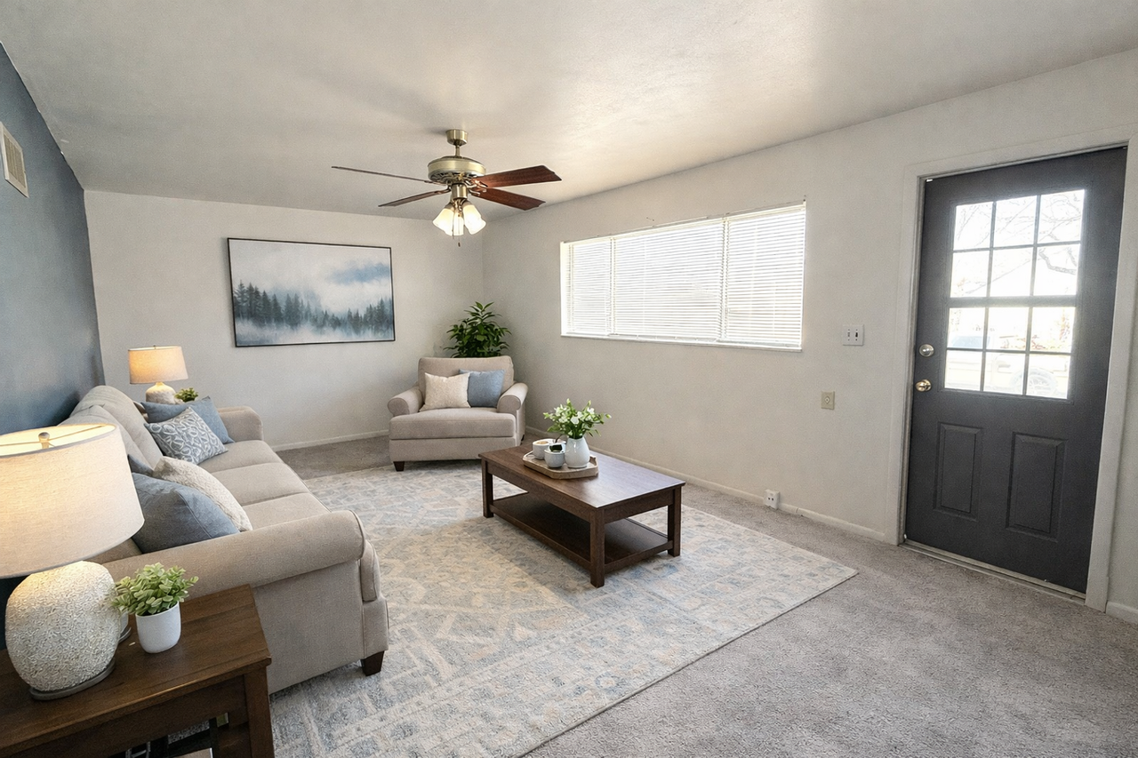 2117 Chester Ave - Photo 2 of 19