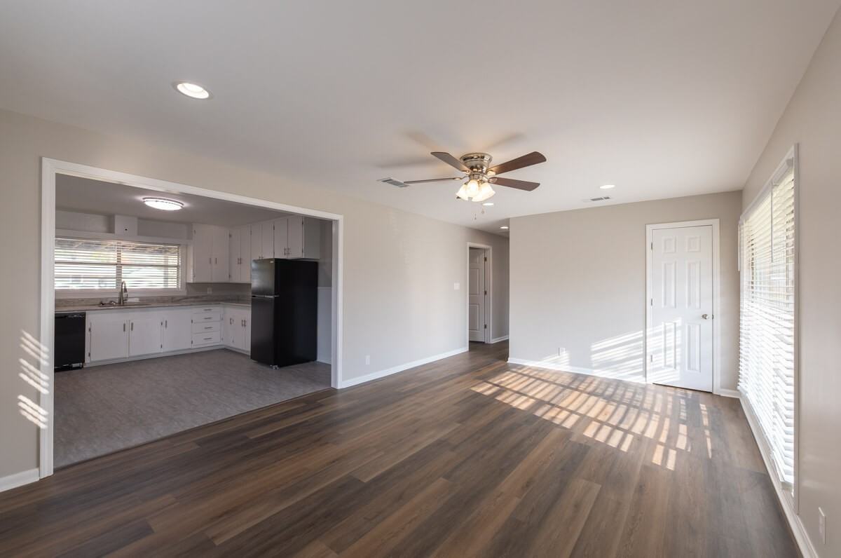 1517 Tennessee St - Photo 2 of 10