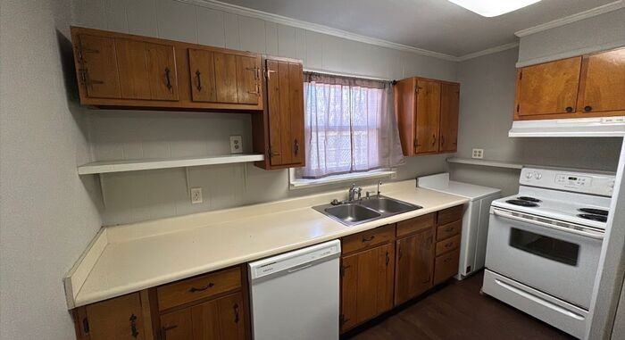 2901 Azalea Rd Sw - Photo 6 of 19