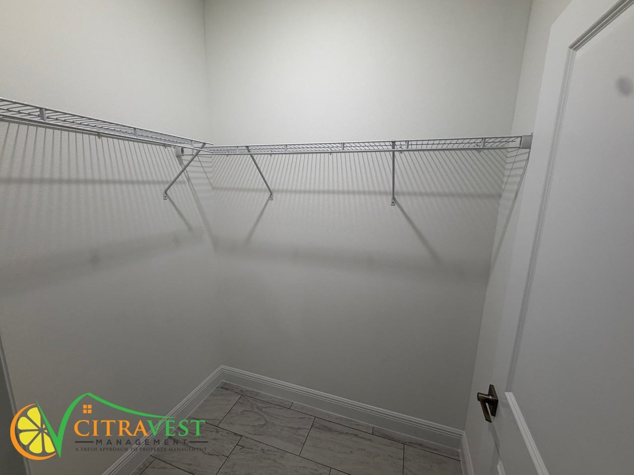 1761 W Skyline Dr - Photo 5 of 13