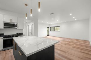 1920 S Sherbourne Dr - Photo 1 of 1