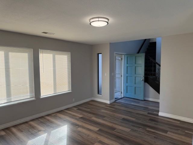 1177 Bud Pl - Photo 3 of 50