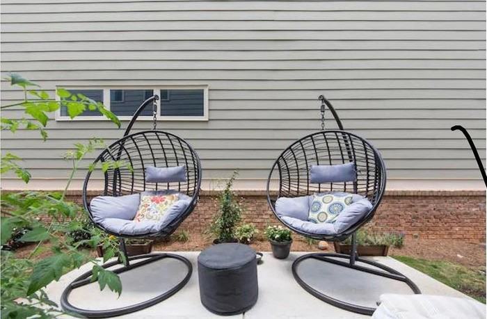 2661 Telfair Dr Se - Photo 2 of 9