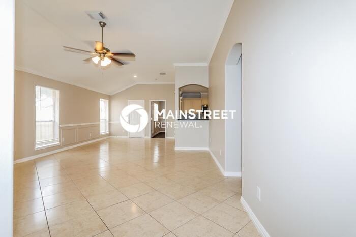 16811 Creek Trl - Photo 3 of 16