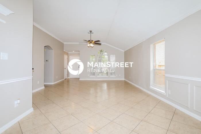 16811 Creek Trl - Photo 4 of 16