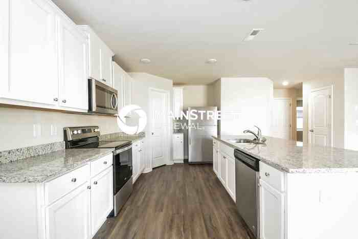 432 Brisk Dr - Photo 6 of 17