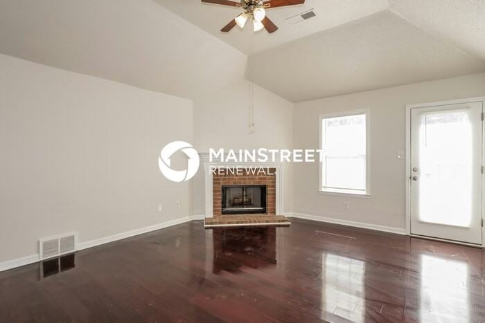 6933 Finch Rd - Photo 4 of 18