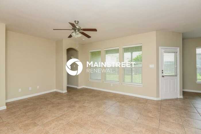 297 Edison Ln - Photo 3 of 16