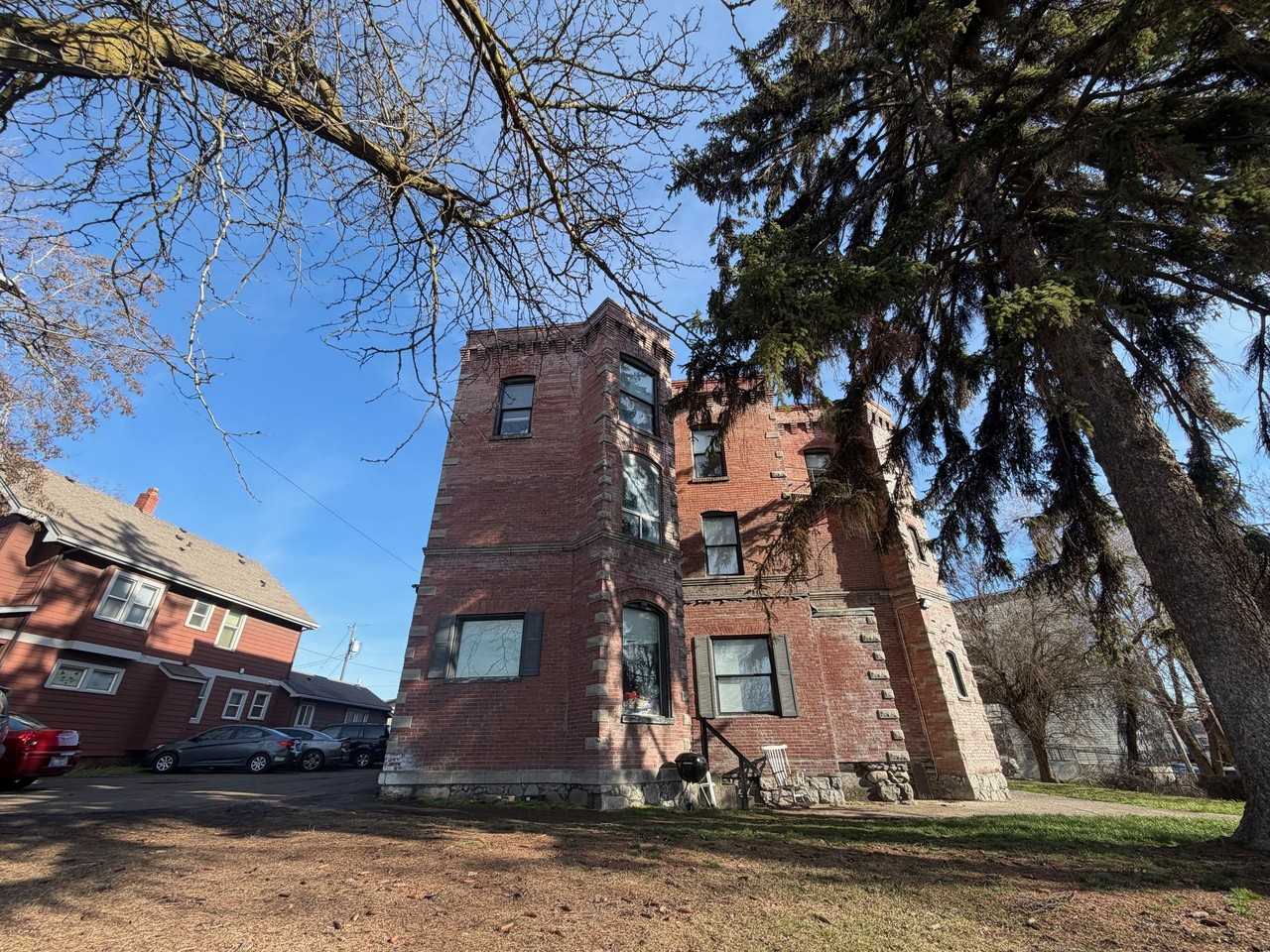 Natalie Apartments - Photo 2 of 16