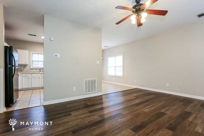 3204 Cloverridge Dr - Photo 4 of 15