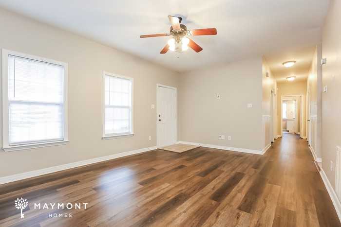 3204 Cloverridge Dr - Photo 5 of 15