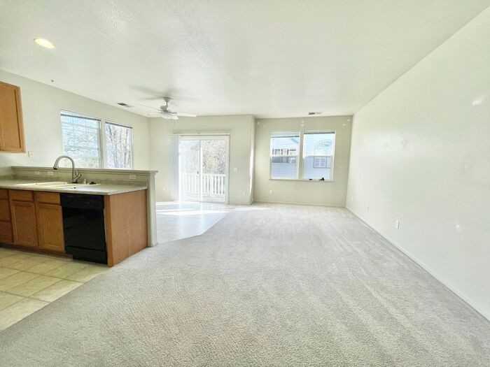 1223 Hidden Creek Pl #1223D - Photo 7 of 15