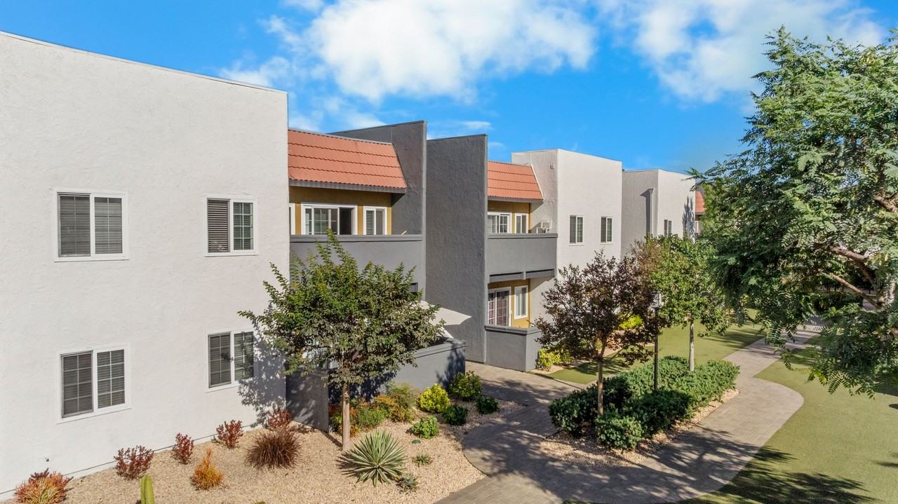 Solara Apartment Homes - Photo 7 of 50