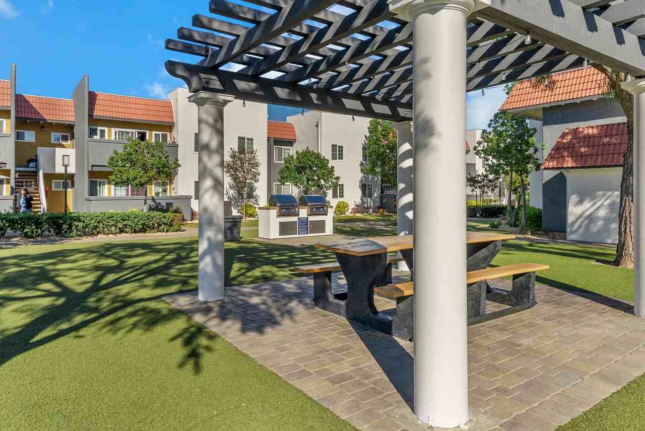 Solara Apartment Homes - Photo 6 of 50