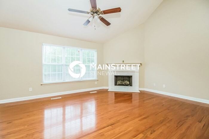 3012 Sir Barton Ct - Photo 3 of 15