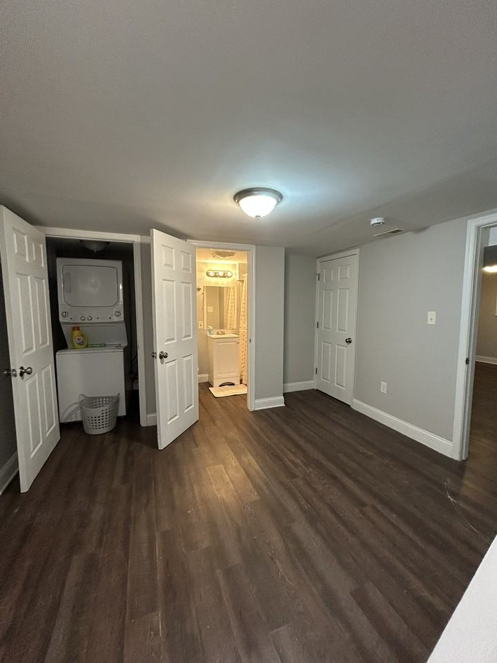 1605 Thetford Rd - Photo 6 of 13