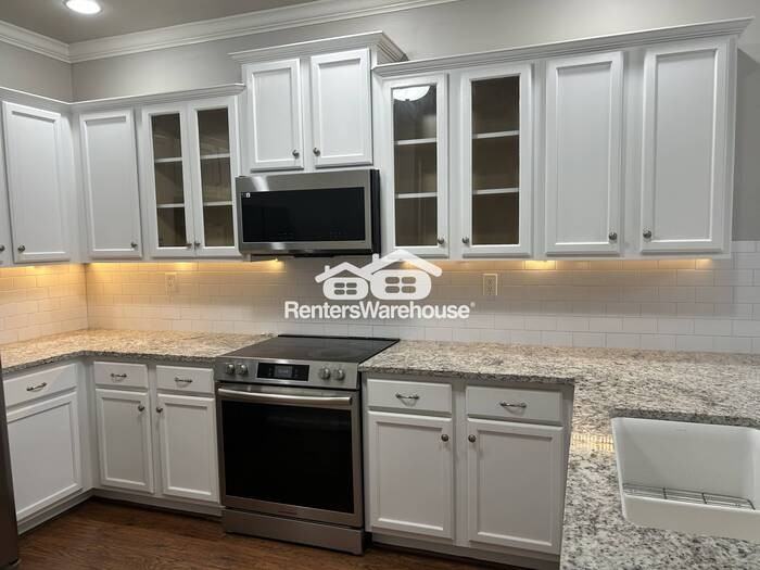 389 Reed Way - Photo 6 of 33