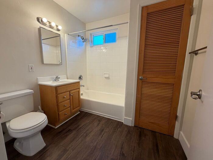 1920 Front St - Photo 6 of 9