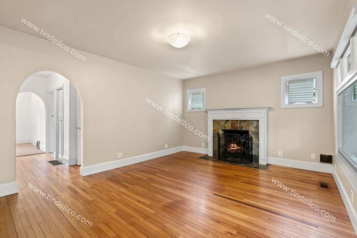 3848 Se Ivon St - Photo 5 of 37