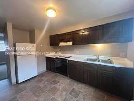 1075 Magnolia St #1 - Photo 1 of 1