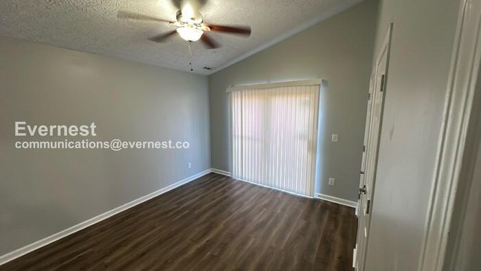 1475 Pineland Ct - Photo 7 of 23