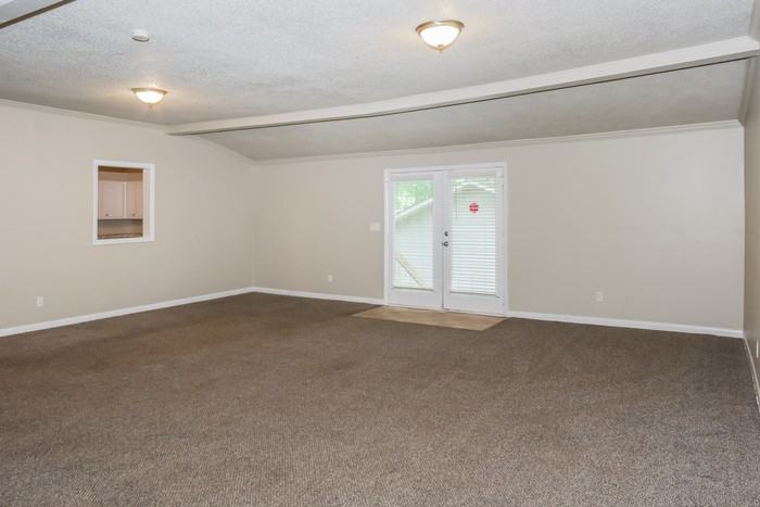 156 Cranbrook Dr - Photo 7 of 13