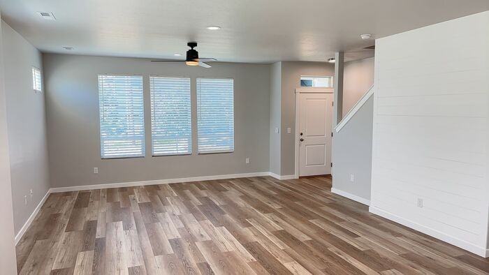 6124 N Tarako Ave - Photo 5 of 17