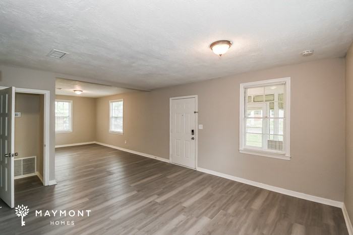 410 W 62nd St - Photo 5 of 16