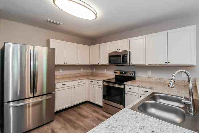 77830 Lumber Creek Blvd - Photo 7 of 21