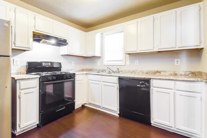 2735 Dahlonega Trl - Photo 7 of 17