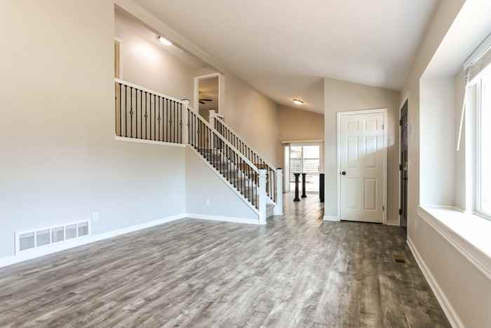 4437 S Cathay Way - Photo 5 of 18