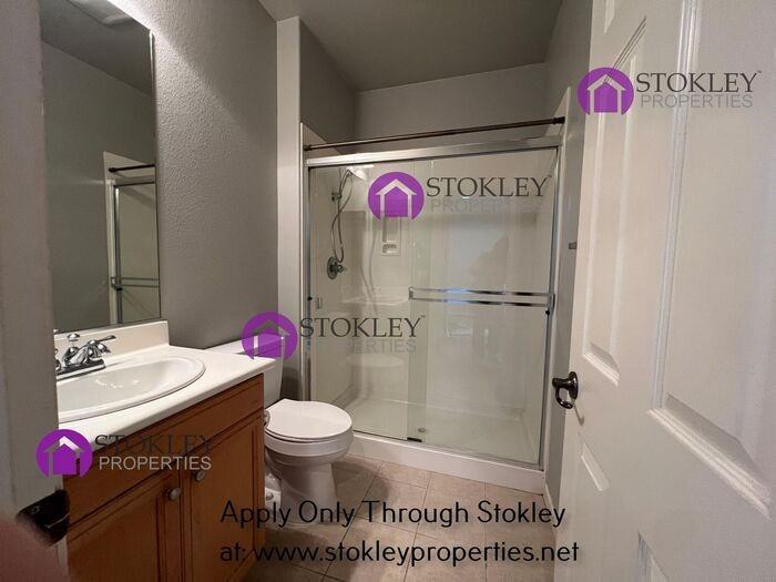 4642 Imperial St - Photo 7 of 28