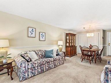 2 Maple Ridge Dr #25 - Photo 4 of 14