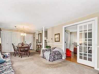 2 Maple Ridge Dr #25 - Photo 5 of 14