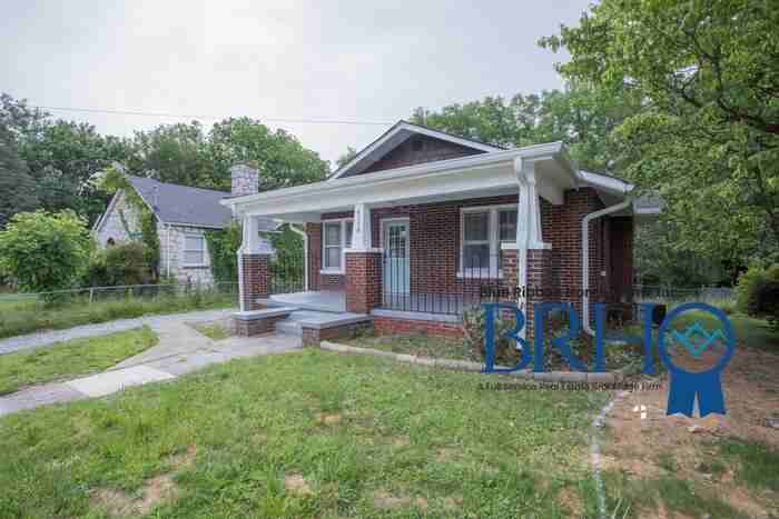 4118 Holston Dr - Photo 3 of 35