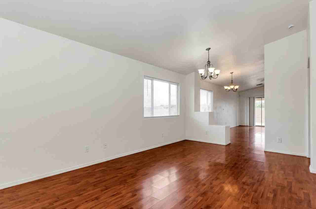 1202 N Thunder Ridge Dr - Photo 4 of 25