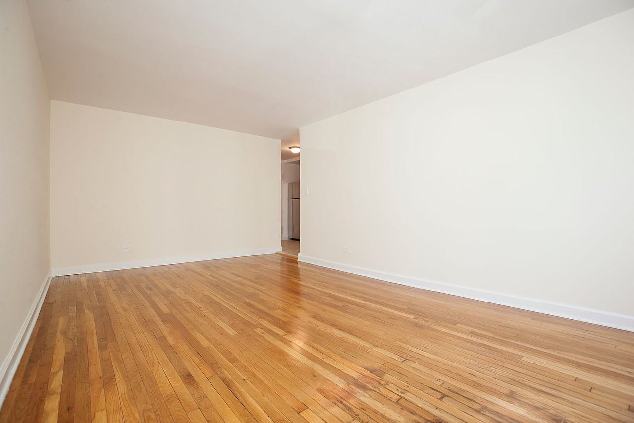 6710 108th St #2D - Photo 5 of 6