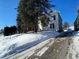 featured image of 1513 E Superior St