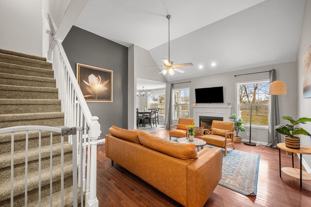 3501 Sandpiper Dr - Photo 4 of 32