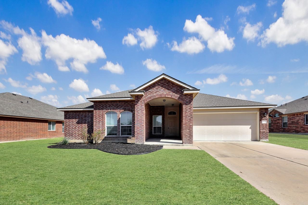 9300 Cricket Dr