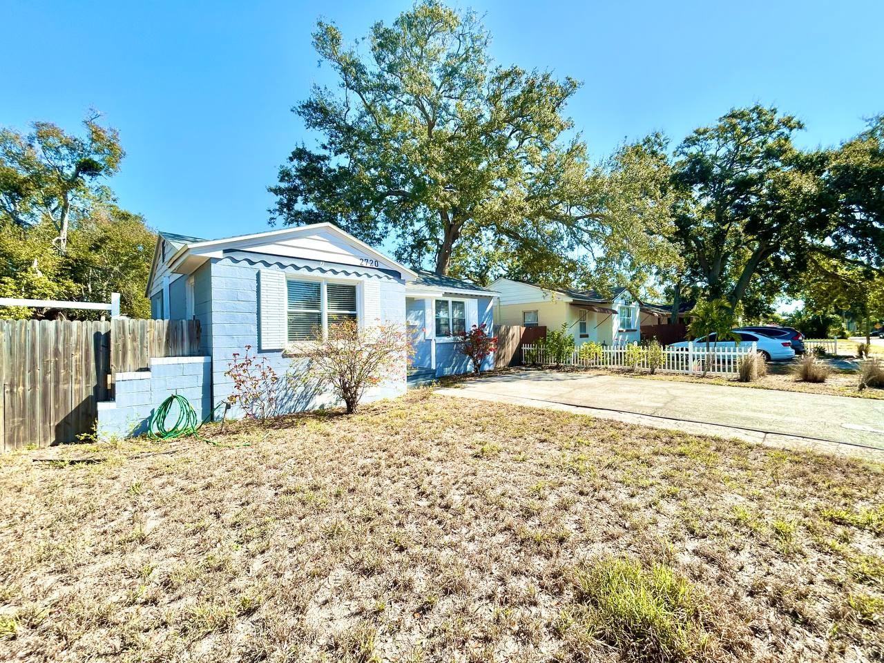 2720 Edwards Ave S - Photo 2 of 20