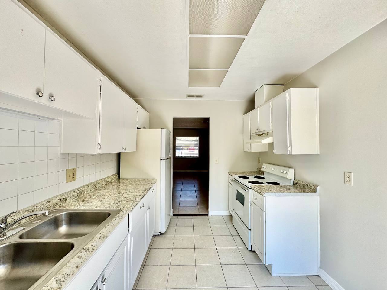 627 Wildwood Way - Photo 7 of 16