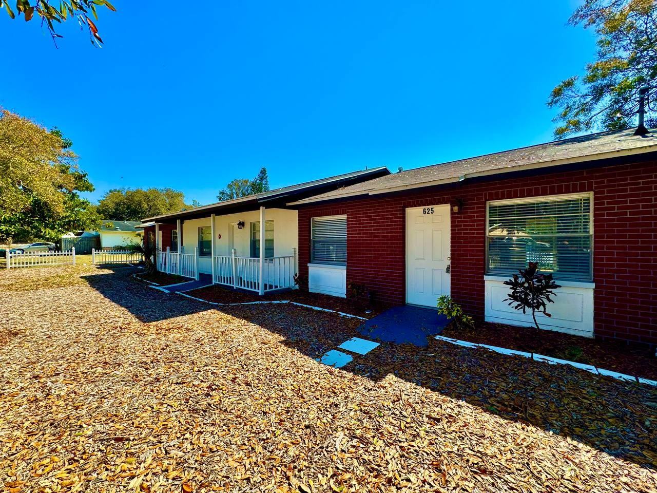 625 Wildwood Way - Photo 2 of 17