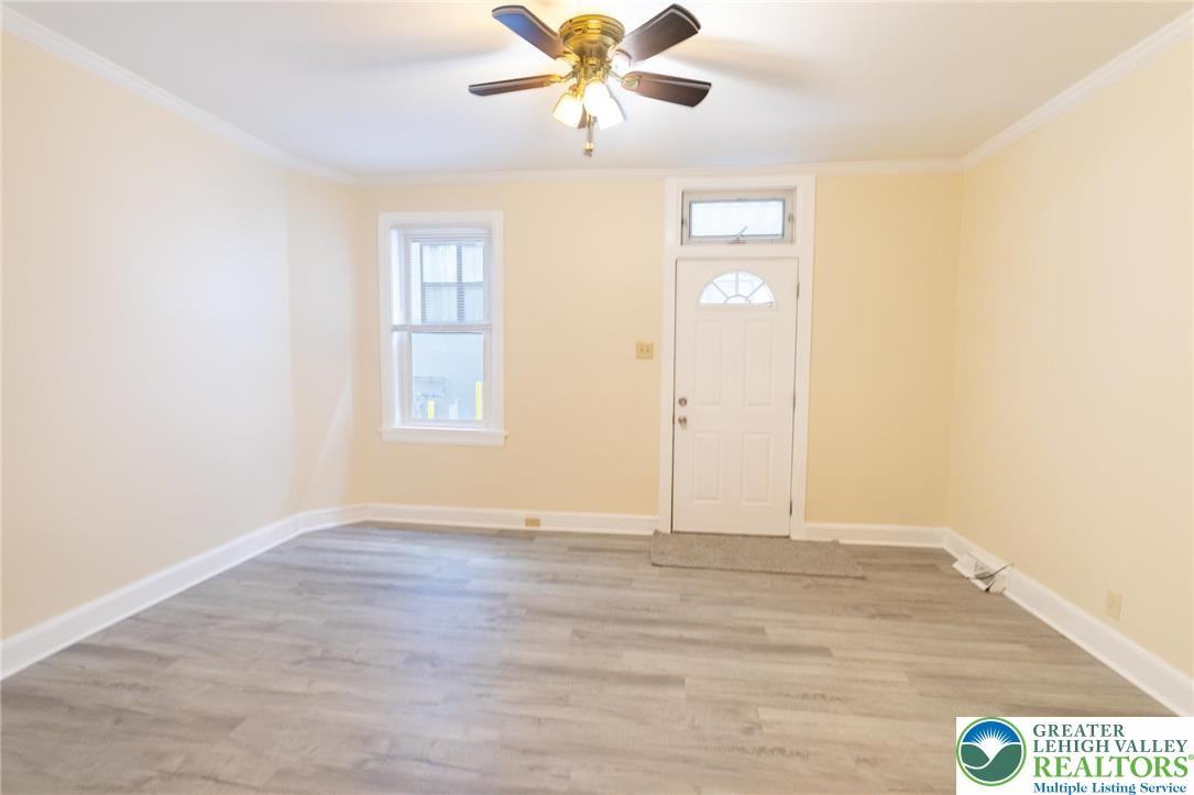 32 W Raspberry St - Photo 3 of 17