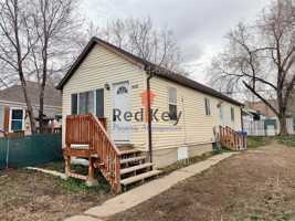 featured image of 468 E Vine St