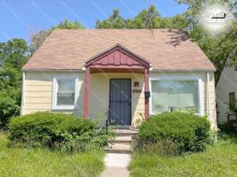 featured image of 16828 W Chicago St