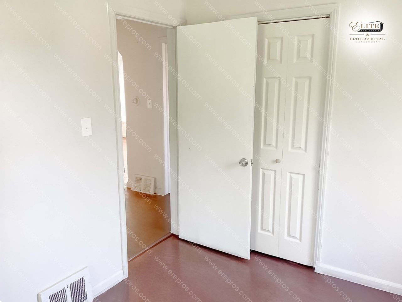 16828 W Chicago St - Photo 6 of 16