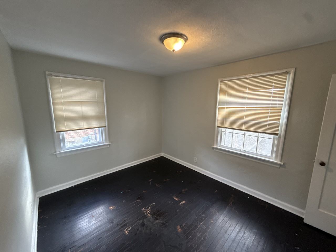 7021 Minnie Ave - Photo 5 of 7